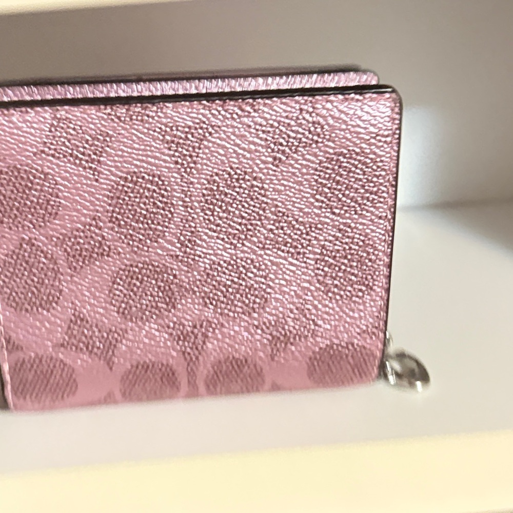 COACH metallic wallet - Picture 3 of 6